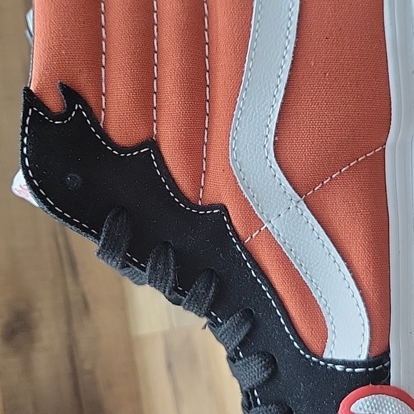 Van's SK8-Hi Flame in the box no lid authentic uper textile and leather. - Picture 12 of 16